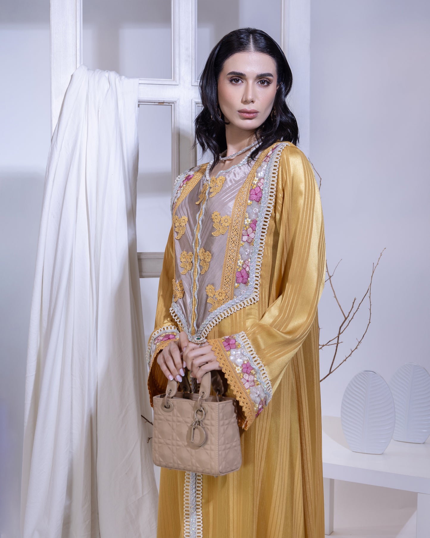 Noor Hareer Embroidered Jilabiya