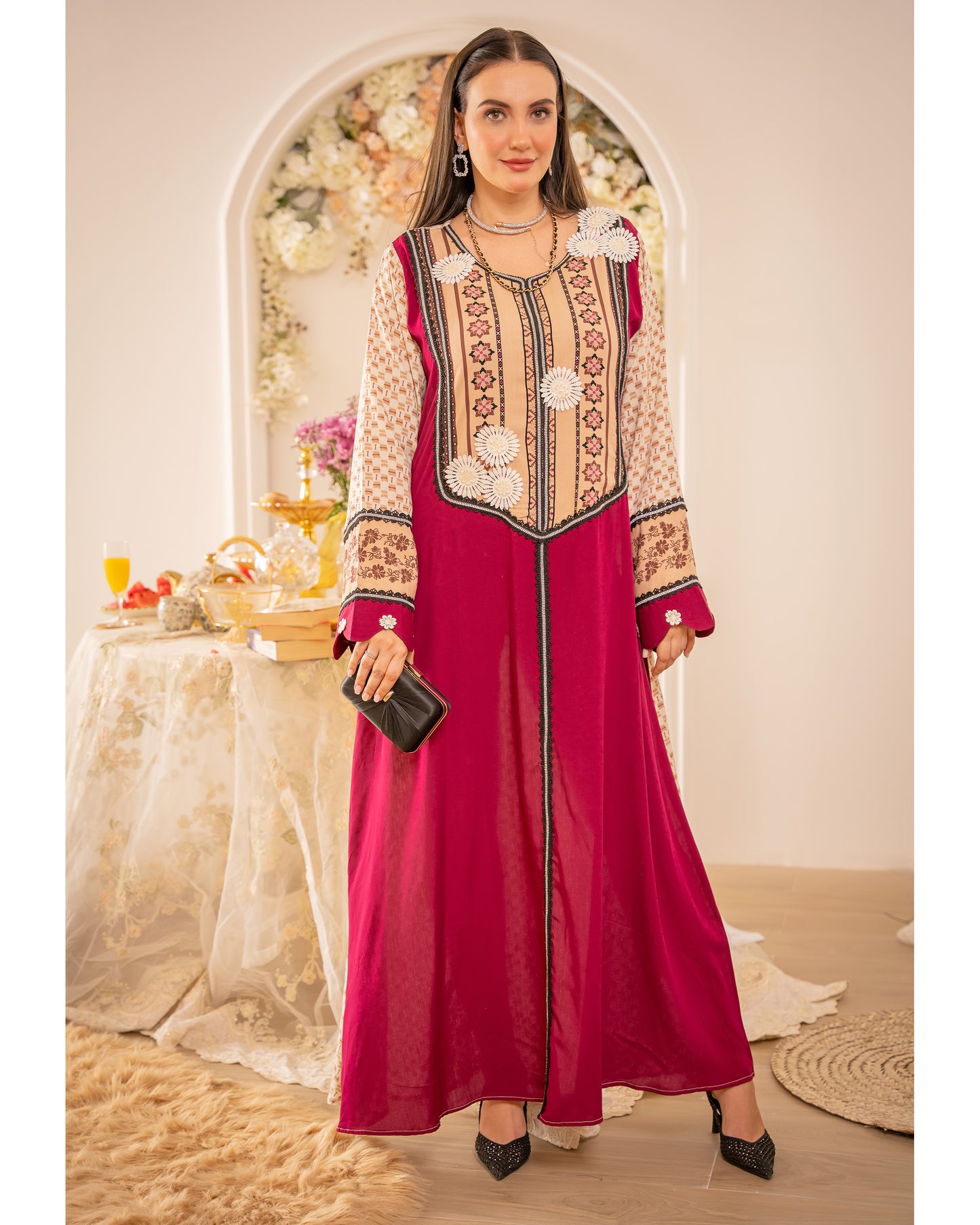 Rosette Charm Arabic Lawn Jalabiya